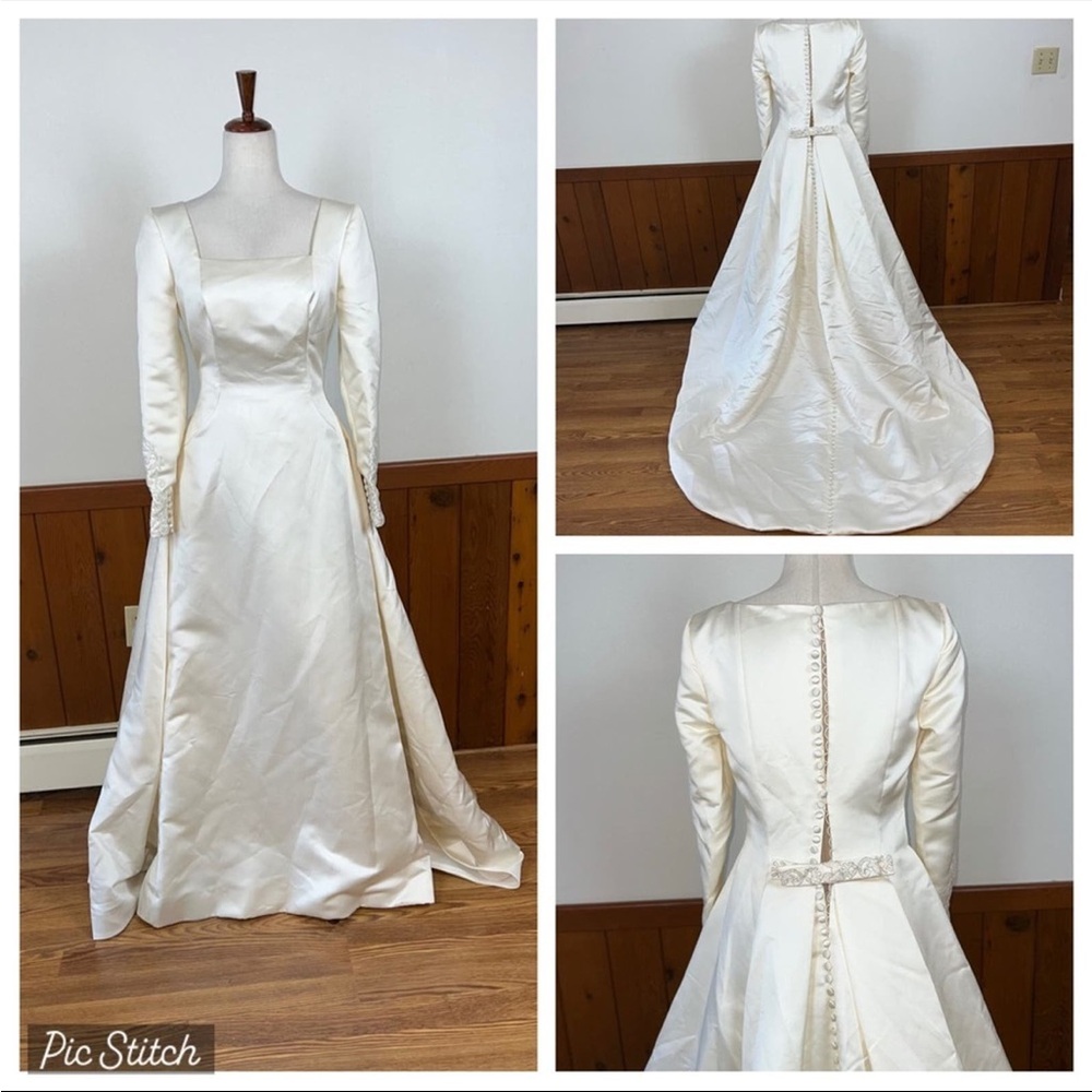 Elegant White Satin Gown - Picture 3 of 10